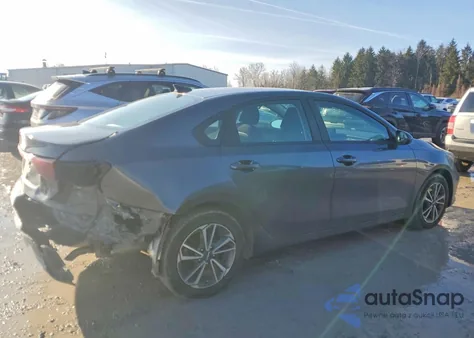 2023 Kia Forte Lx z USA, uszkodzony, nr VIN 3KPF24AD2PE547317